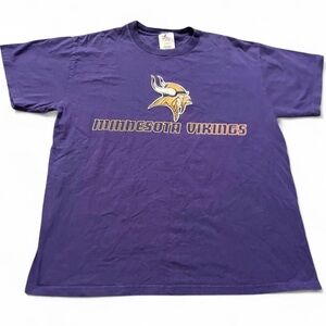 Vintage Men’s Minnesota Vikings Graphic T-Shirt Size L Purple NFL Logo Athletic